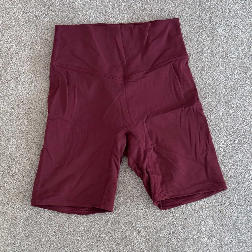 Vitality Cloud Biker Shorts - Maroon